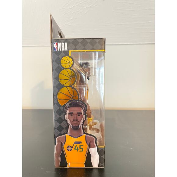Funko NBA Gold Legends Utah Jazz Donovan Mitchell Premium Vinyl Figure HBC - Picture 4 of 8